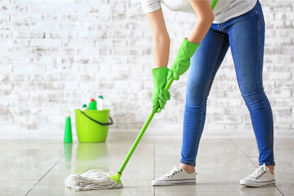 Tile floor cleaning | Gilman Floors