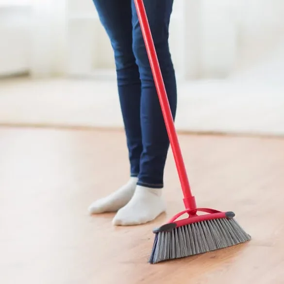 Laminate sweep | Gilman Floors, LLC